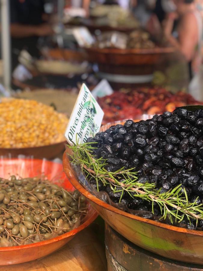Le Mas De La Glycine Roussillon en Isere Εξωτερικό φωτογραφία